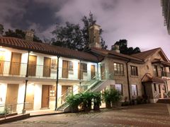 -香港大学