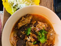 泰北辣汤鸡血米粉-Ongtong Khaosoi Ari Branch
