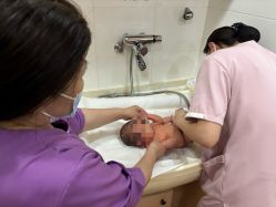 -馨月汇·一悦馨香月子中心(前滩店)