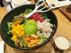 牛油果沙拉-小大董·烤鸭(王府井apm店)