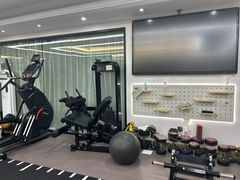 -简·无界健身工作室·运动康复·体态(石厦店)
