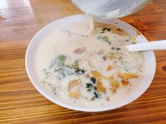 -云南大锅豆浆店
