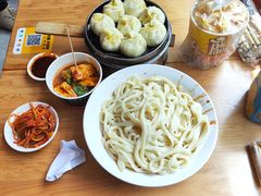 -王菊美食街