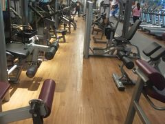 -奥力健身游泳俱乐部(华悦店)