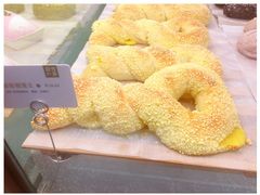 超级榴莲王-奈雪的茶(湖滨银泰in77C区PRO店)