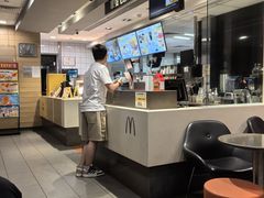 -麦当劳(常山服务区得来速店)