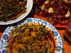 -柴窝堡22号辣子鸡·传承新疆菜