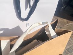 -伦敦比斯特购物村