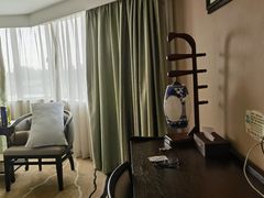 -广东大厦酒店(广州北京路步行街纪念堂地铁站店)