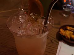 -FOUR PLAY BAR