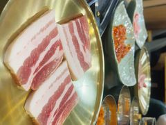 -臻牛烤肉