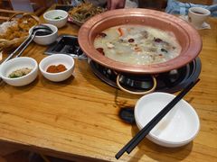 -阿婆情腊排骨火锅·野生菌季(古城旗舰店)