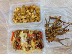 -蓝精灵饺子店