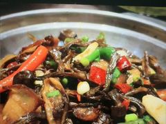 -香山湖家家宴(中山陵店)