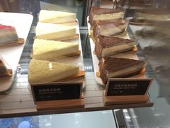 -文汇新民联合报业集团(上海报业大厦店)