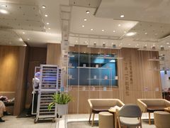 -奈雪的茶(湖滨银泰in77C区PRO店)