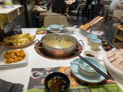 -洪氏嗨捞·猪肚鸡火锅(阳光天地店)