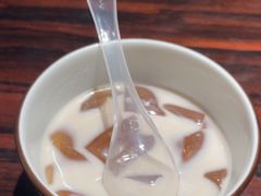 -粤·向群饭店(麓景路店)