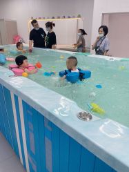 -海豚湾婴儿游泳(塘沽店)