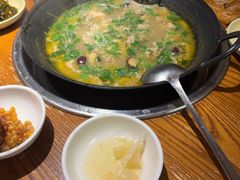 -佬土鹅肠火锅(解放路店)