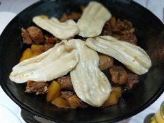 地锅鸡-眷江南之小蓝鲸(王府大街店)