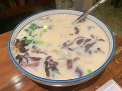 原味羊杂汤-清真·玛丽亚新疆菜主题餐厅(浙江中路店)