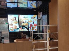 -麦当劳(中山公园龙之梦店)