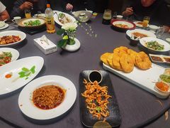 -艳阳天民俗村(公园路店)