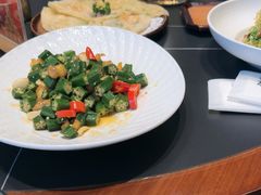 -柴火大院烤鸭民间菜