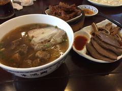 -朱鸿兴面馆(镇湖店)