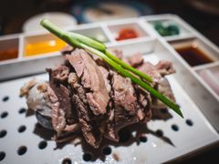 招牌手抓羊腿-相约·羊村小馆非遗手抓肉(七一酱园店)