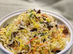 圆白菜拌海蜇-渔娘渔家丹东海鲜(东直门店)