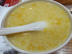 -南城香·饭香串香馄饨香(青年路店)