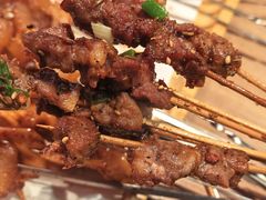 -街角等你.大连海鲜烧烤.经典铁板海鲜串(西安路店)