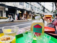 -茶是一枝花泡茶店