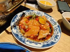 -枝魯枝魯自助料理