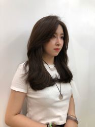 -BULB STUDIO 巴柏明星发型工作室