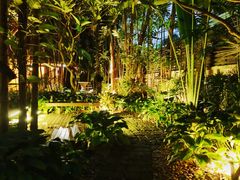 -迪瓦娜按摩和水疗中心