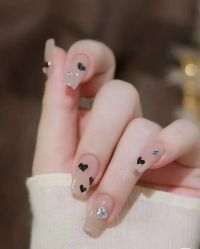 -悦指间美甲美睫