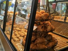 -Dough&Joe团憩(瑞虹天地月亮湾店)