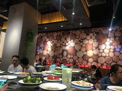 -钱小主·自助回旋烤肉火锅餐厅(东方新天地店)