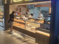 面包甜点陈列柜-泸溪河桃酥(秦淮新街口店)