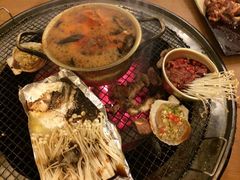 -鑫釜山海鲜烧烤(鑫丰国际店)