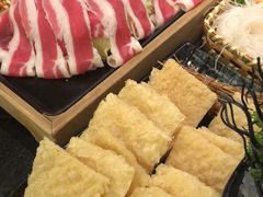 -湊湊火锅·茶憩(打浦桥日月光店)