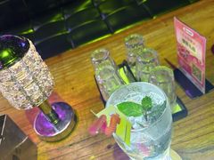 -喜鹊音乐酒馆(西街店)