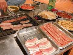 -英雄故事地摊烤肉(马驹桥店)