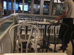 大堂-满记甜品(优客百盛店)