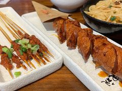 -黑白电视长沙小吃(美林M·LIVE天地东座店)