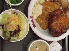 -大食代美食广场(上海中心店)