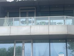 -猫的天空之城概念书店(北戴河蔚蓝海岸店)